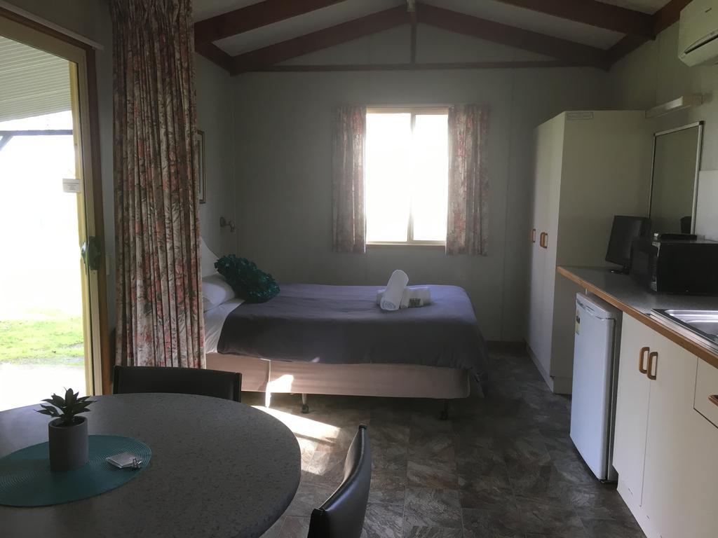 Colac Colac Caravan Park Corryong Exterior foto